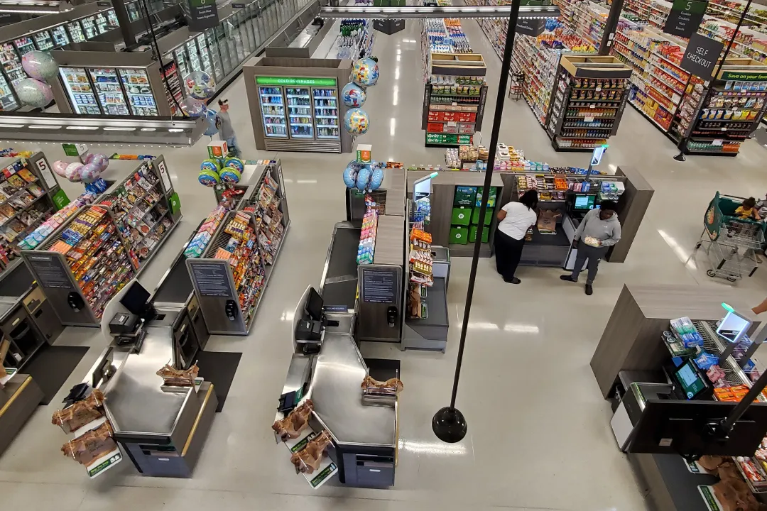 ATM ownership benefits for Arkansas small businesses in high-traffic locations